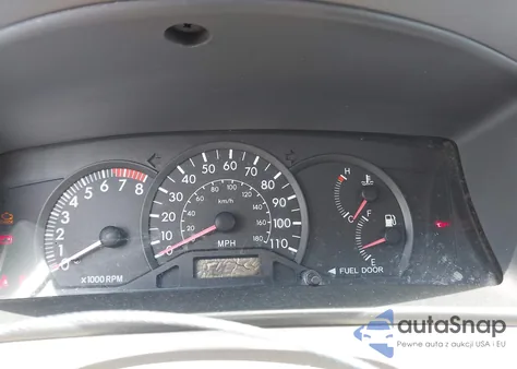 2004 Toyota Corolla Ce из США, поврежденный, VIN 1NXBR32E04Z281994